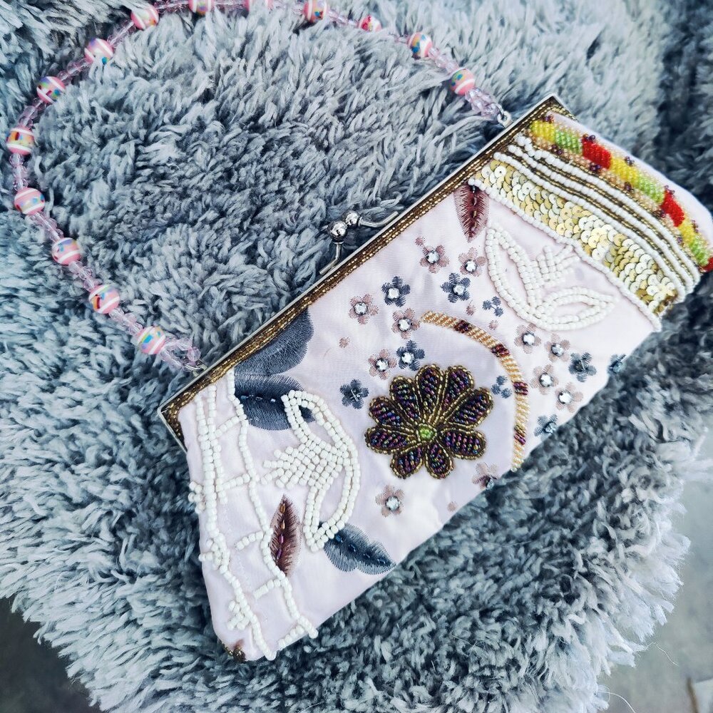 Hand bag / clutch purse